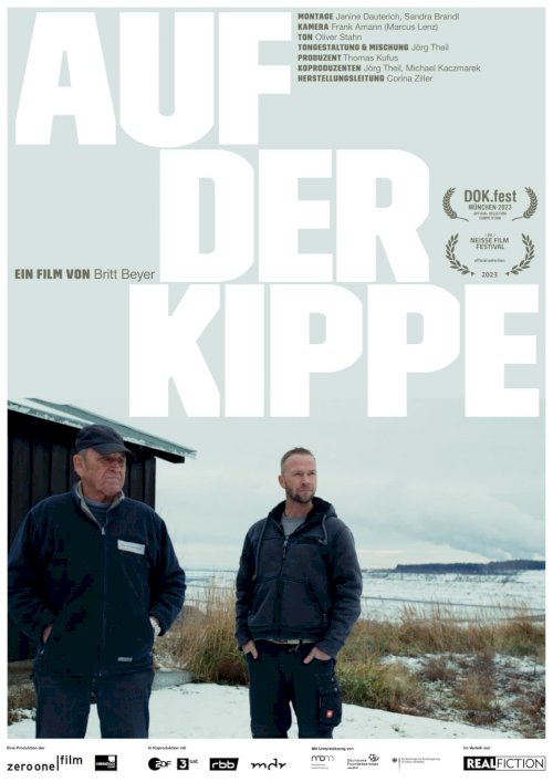 Auf der Kippe - Movie Poster Auf der Kippe - Movie Poster