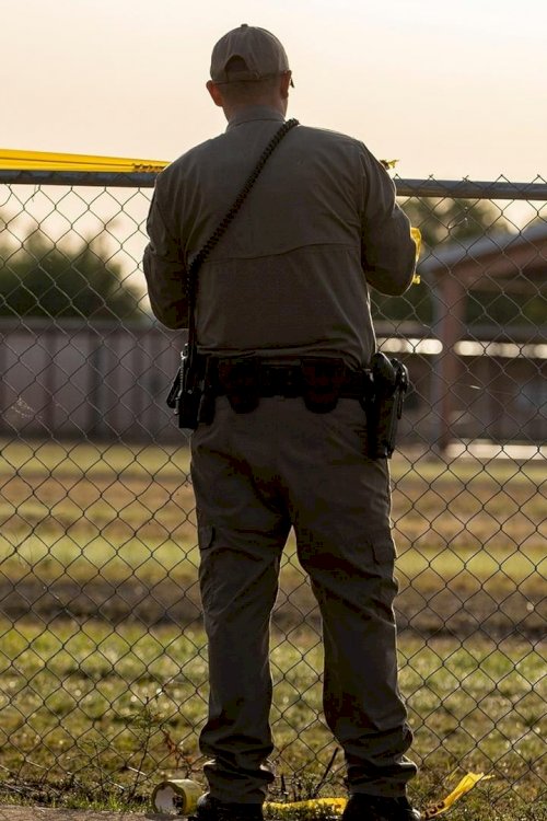 Inside the Uvalde Response - Movie Poster