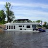 Extreme Houseboats